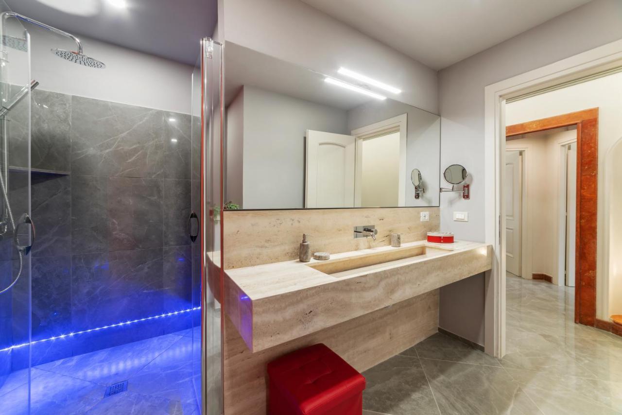 Bmga L Viapaola43 Palace โรม ภายนอก รูปภาพ